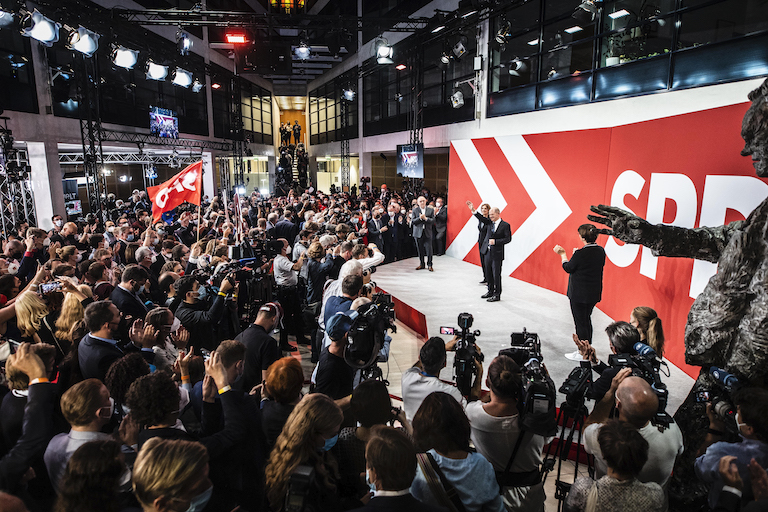 Foto: Wahlabend im Atrium des Willy-Brandt-Hauses