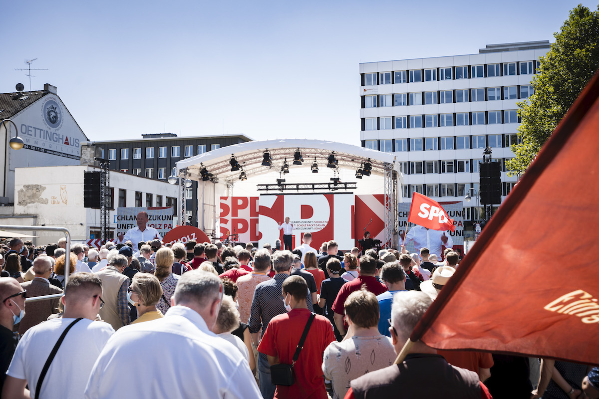 Foto: Blick auf die SPD-Wahlkampfauftaktkundgebung in Bochum