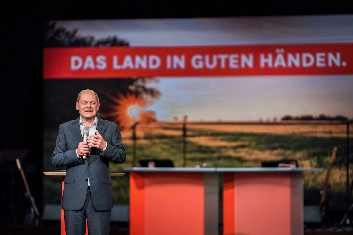 Foto: Olaf Scholz spricht beim Wahlkampfauftakt der SPD Niedersachsen