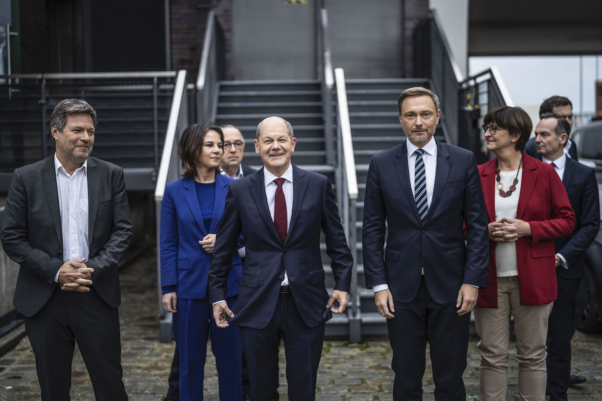 Foto: Robert Habeck, Annalena Baerbock, Norbert Walter-Borjans, Olaf Scholz, Christian Lindner, Saskia Esken und Volker Wissing