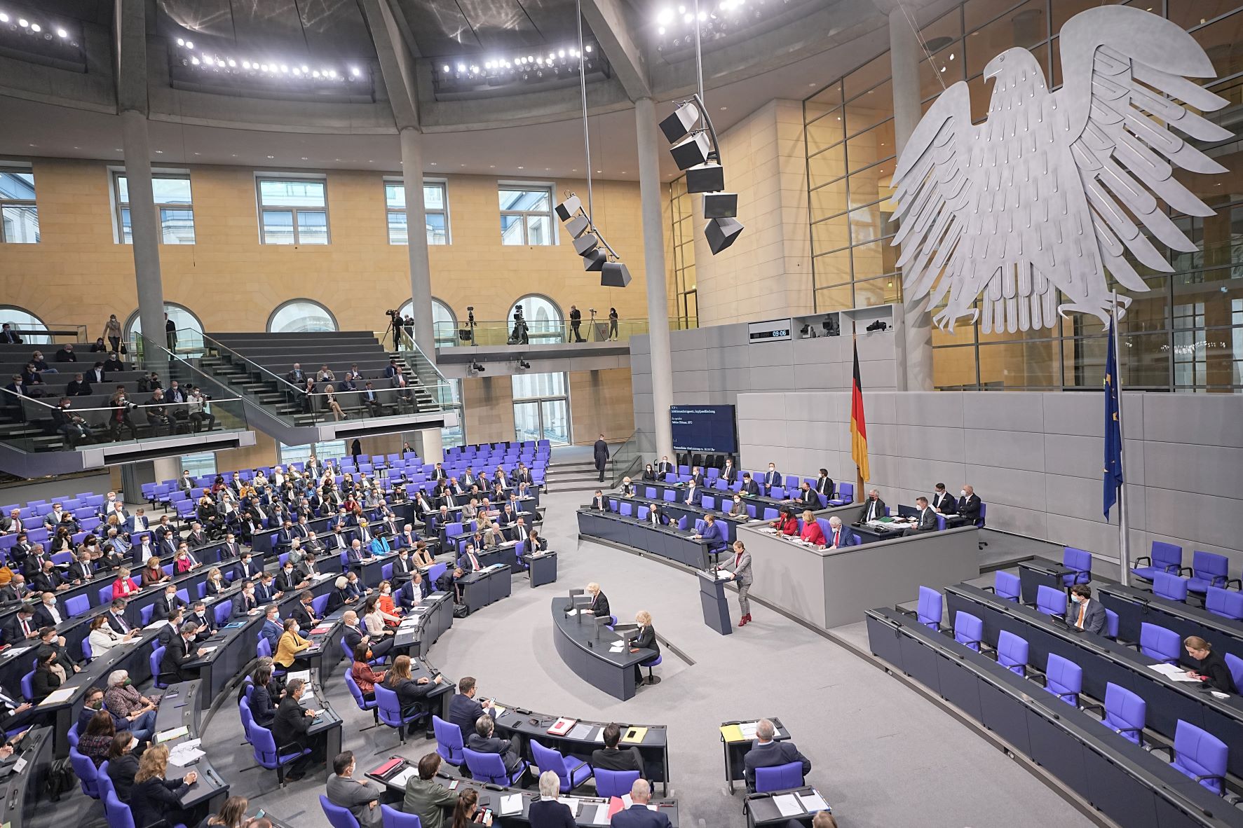 Sabine Dittmar spricht während der Sitzung des Bundestags.
