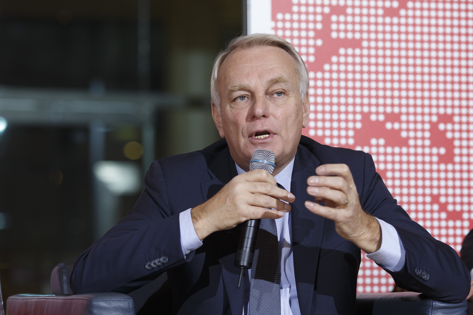 Jean-Marc Ayrault; Foto: Ute Grabowksy