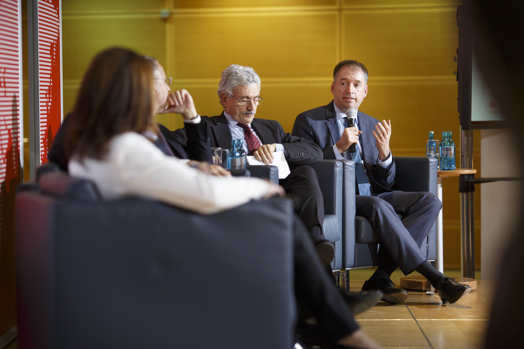 Das Panel diskutierte intensiv über das Friedensprojekt Europa; Foto: Ute Grabowsky