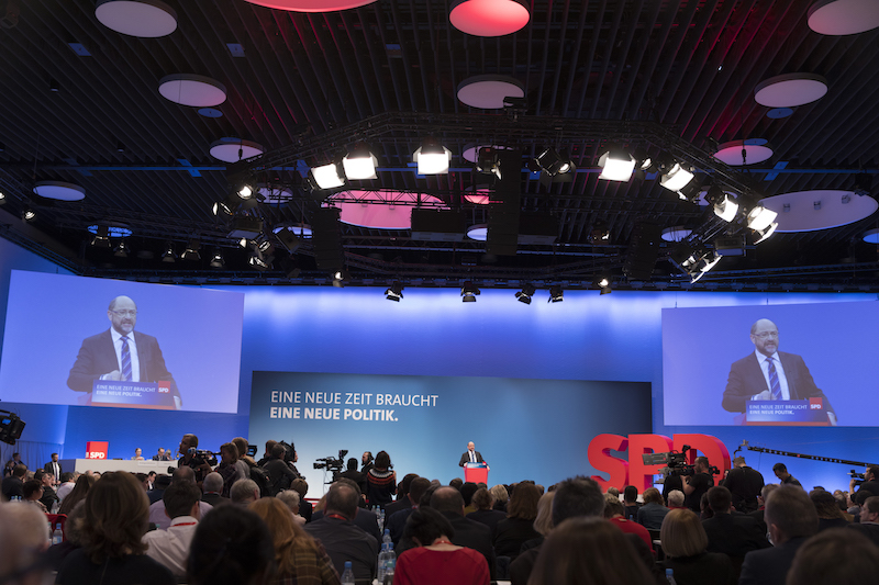 Foto: Blick in das Plenum des SPD-Bundesparteitags 2018 in Bonn