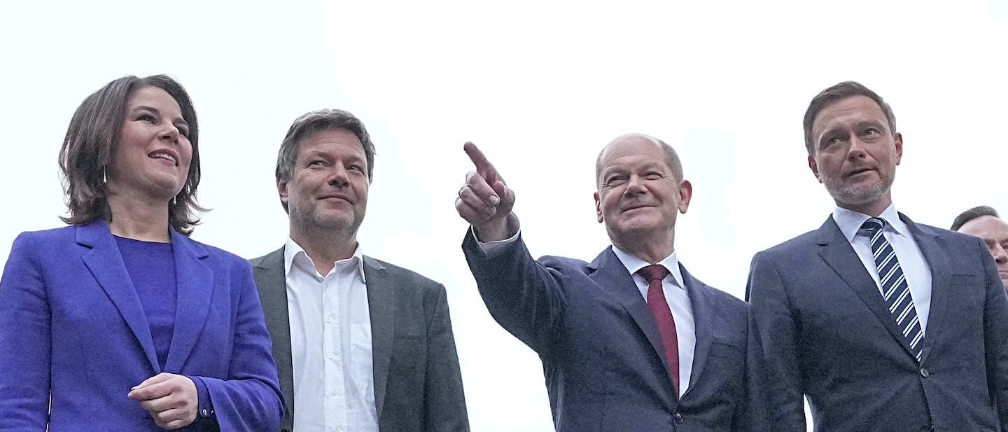 Foto: Annalena Baerbock, Robert Habeck, Olaf Scholz und Christian Lindner