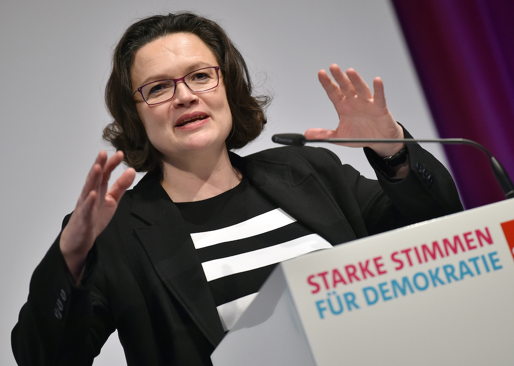 Foto: Andrea Nahles spricht zum SPD-Frauensalon anlässlich des Internationalen Frauentags. 