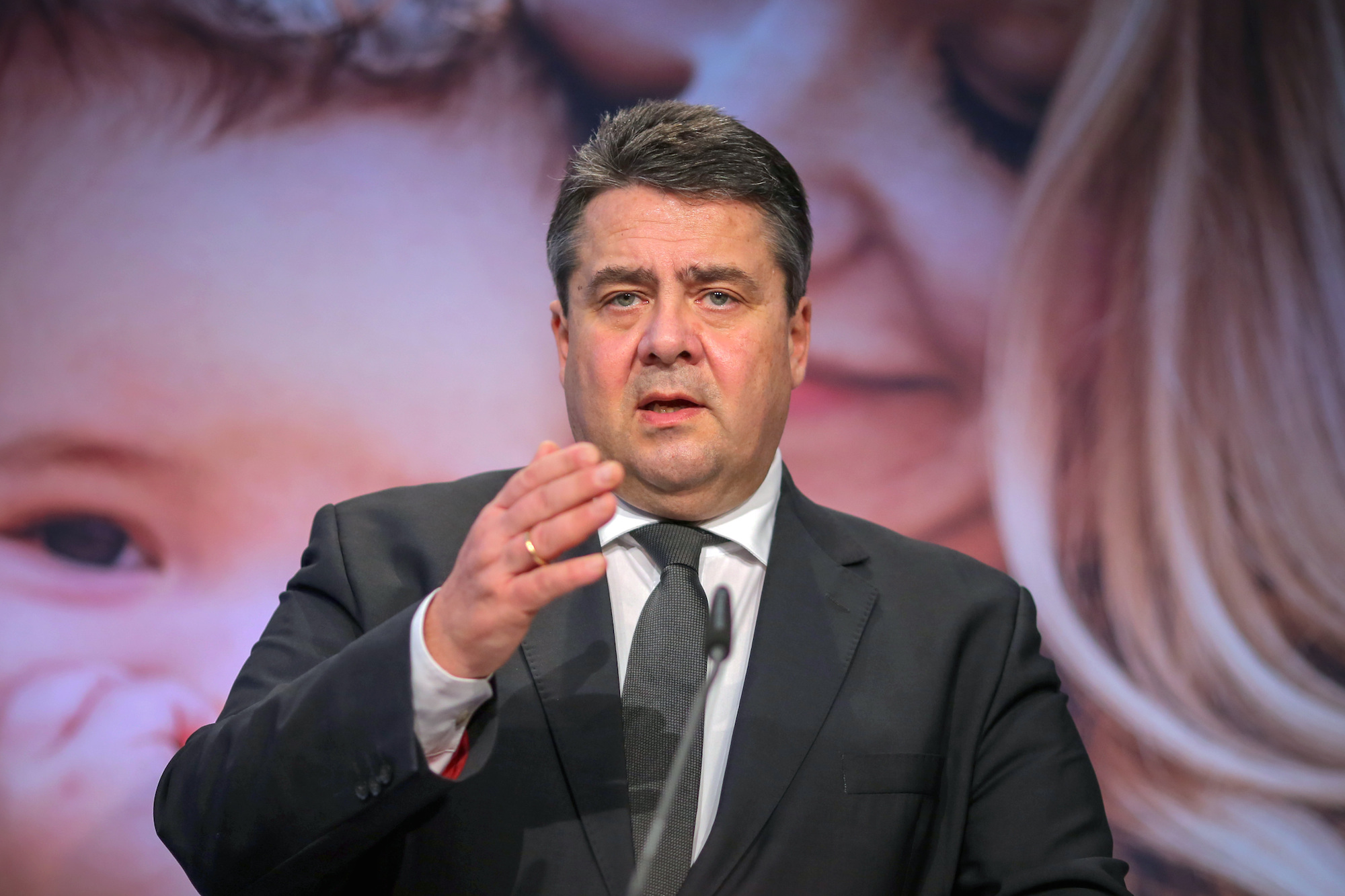 dpa Foto: Sigmar Gabriel