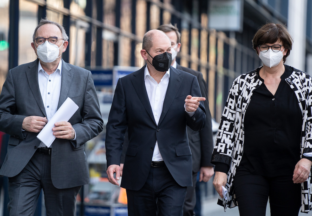 Foto: Norbert Walter-Borjans, Olaf Scholz und Saskia Esken