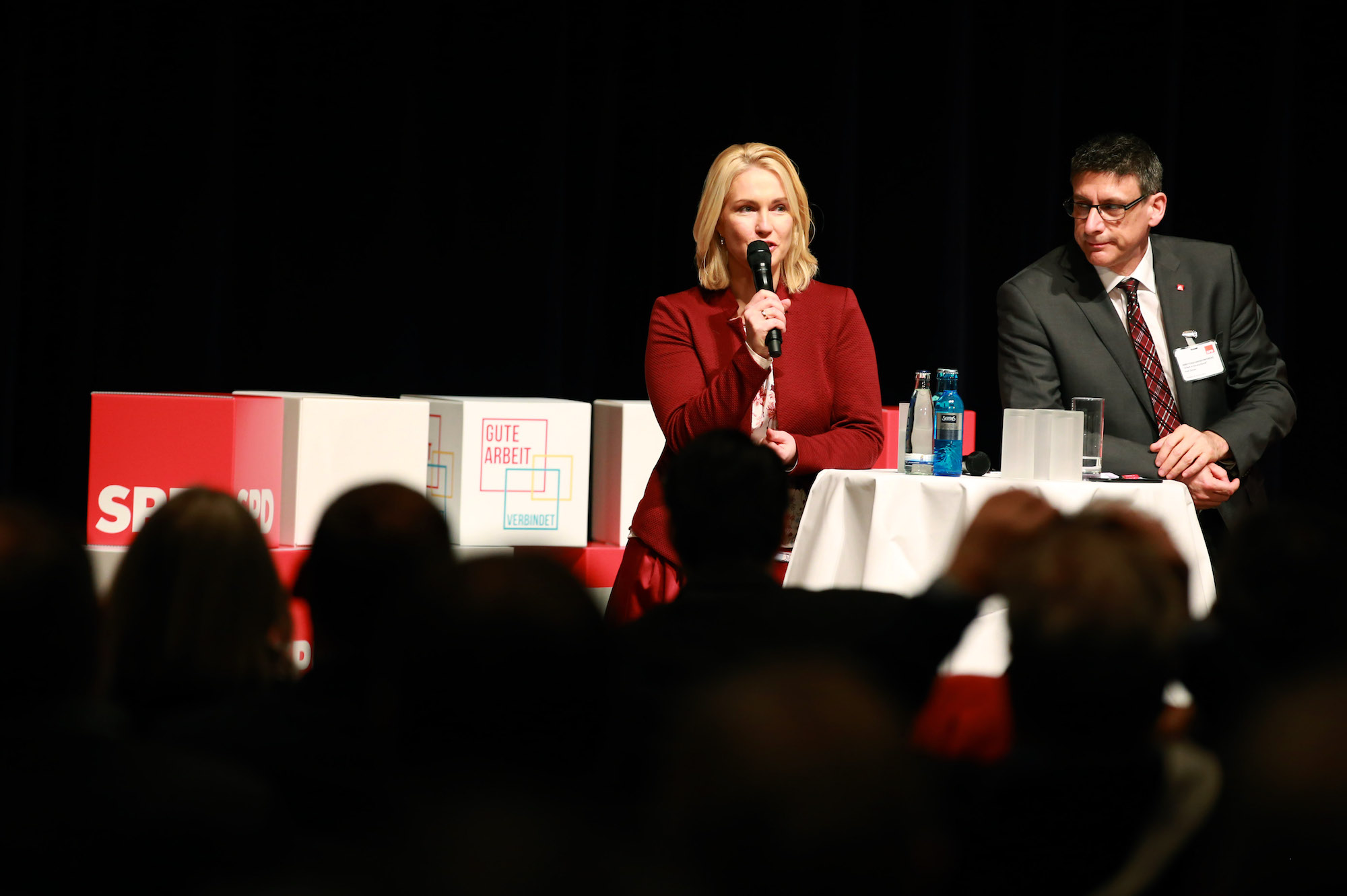 Foto: Manuela Schwesig spricht im Forum 3 "Moderne Zeiten - Selbstbestimmte Zeiten?"