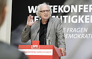 Thomas Köhler / Photothek Foto: Prof. Claus Leggewie