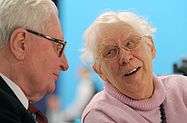 dpa Hans-Jochen Vogel und Greta Wehner