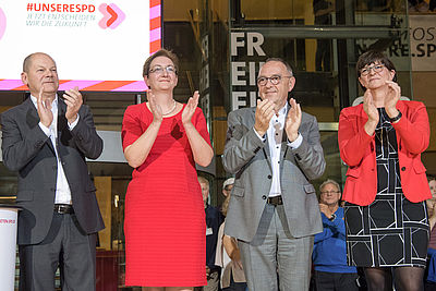 Foto: Olaf Scholz,Klara Geywitz, Norbert Walter-Borjans und Sakia Esken