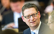 dpa Foto: Thorsten Schäfer-Gümbel