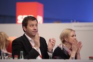 photothek Bild: Lars Klingbeil und Manuela Schwesig im Plenum
