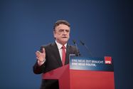photothek Bild: Michael Groschek am Rednerpult