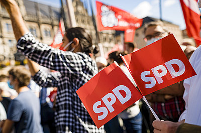Foto: SPD-Anhänger bei Kundgebung in München