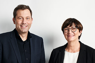 Foto: Lars Klingbeil und Saskia Esken